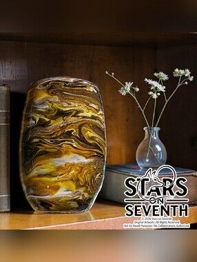 (1) Handcrafted 15oz Amber & Gold Marbled Resin Skinny Stemless Wine Glass